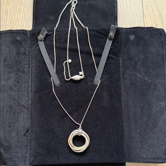 David Yurman Crossover Pendant Necklace